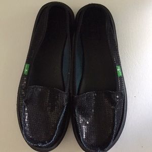 2/$30 Black sequin Sanuk loafer